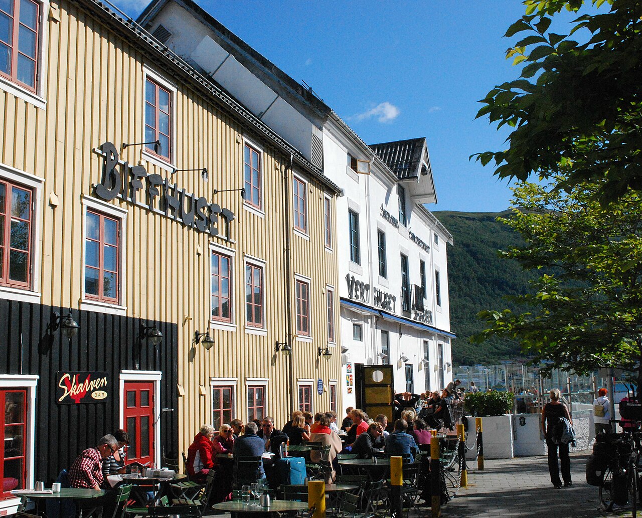 Biffhuset (Skarven Grill)